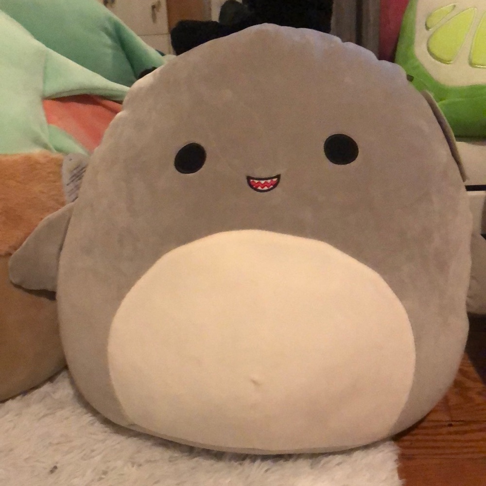 Shark squishmellow